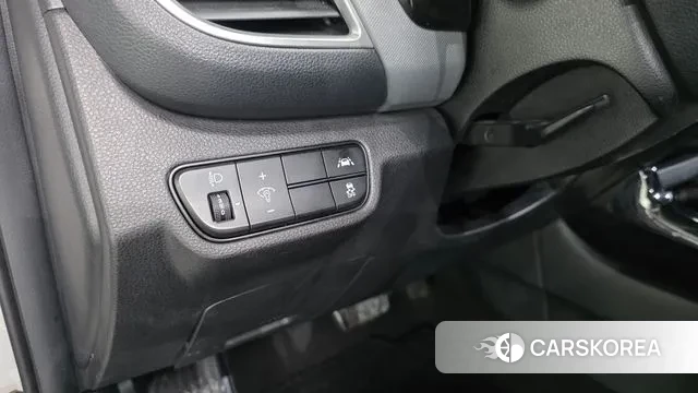 Kia Seltos 2022 Белый из Кореи, фото 4