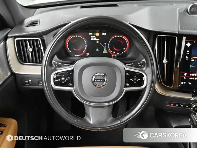 Volvo XC60 second Generation 2020 Белый из Кореи, фото 4