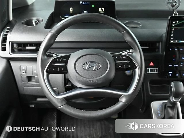 Hyundai Staria 2023 Серый из Кореи, фото 4