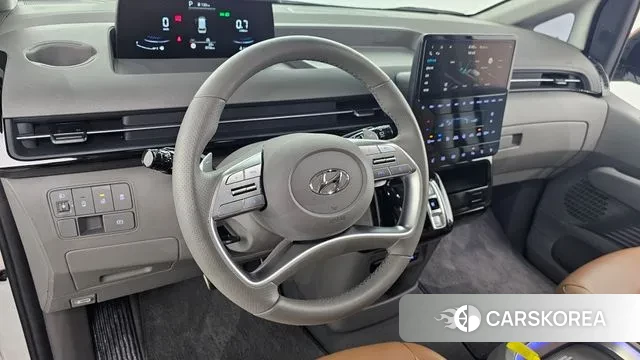 Hyundai Staria 2024 Белый из Кореи, фото 4