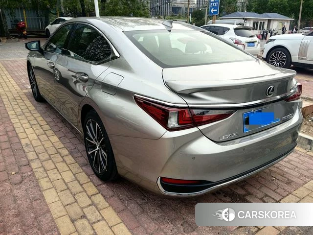 Lexus ES 2023 Другой из Китая, фото 4