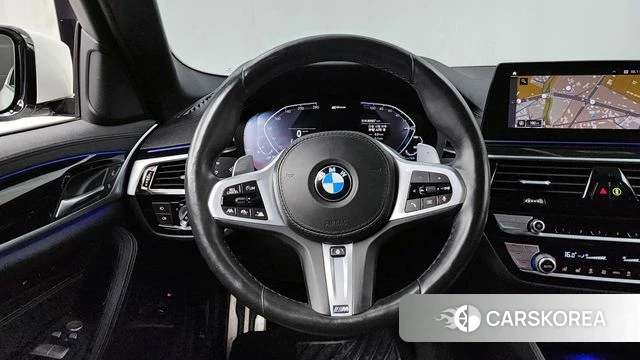 BMW 5 Series (G30) 2020 Белый из Кореи, фото 4