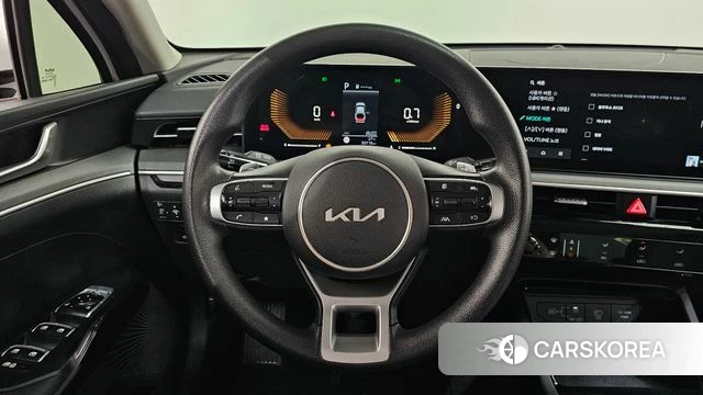 Kia The New K5 3rd generation 2024 Белый из Кореи, фото 4
