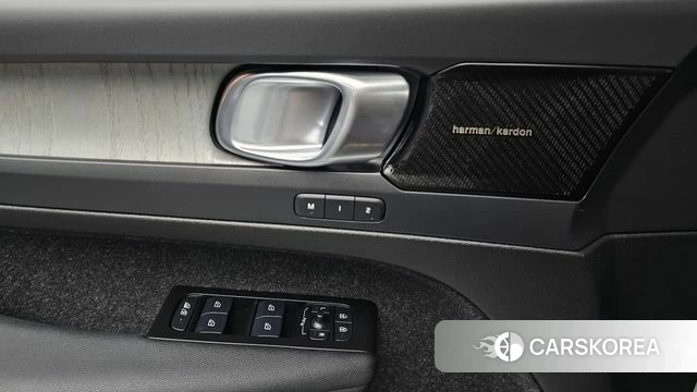 Volvo XC40 2021 Белый из Кореи, фото 4