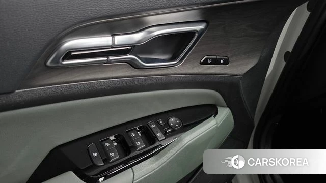 Kia Sportage 5th Generation Hybrid 2024 Белый из Кореи, фото 4