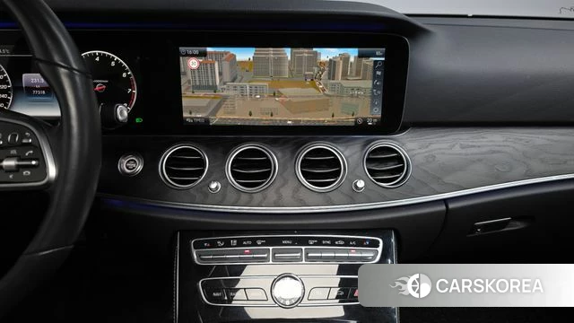 Mercedes-Benz E-Class W213 2019 Черный из Кореи, фото 4
