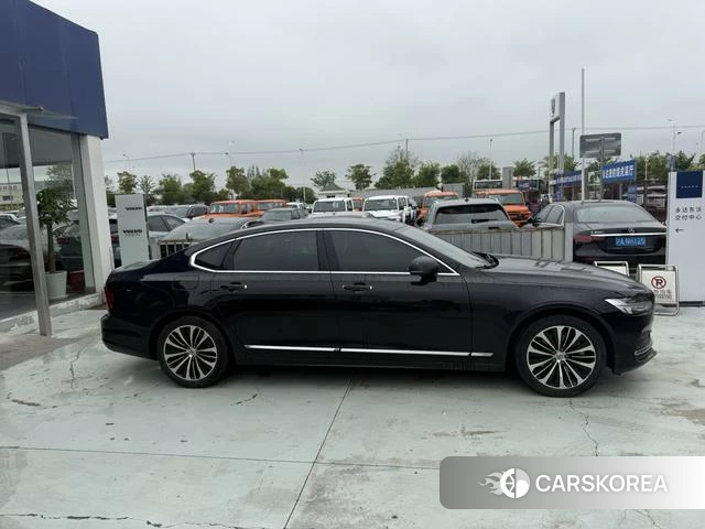 Volvo S90 2022 Черный из Китая, фото 4