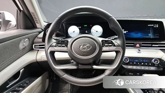 Hyundai Avante Hybrid (CN7) 2022 Белый из Кореи, фото 4