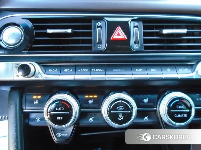 Genesis G70 2019 Серебристо-серый из Кореи, фото 4