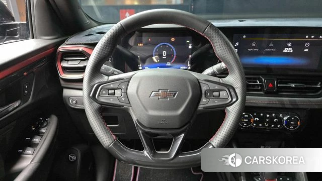 Chevrolet (GM Daewoo) The New Trail Blazer 2024 Серебряный из Кореи, фото 4