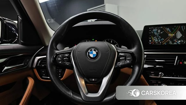 BMW 5 Series (G30) 2018 Синий из Кореи, фото 4