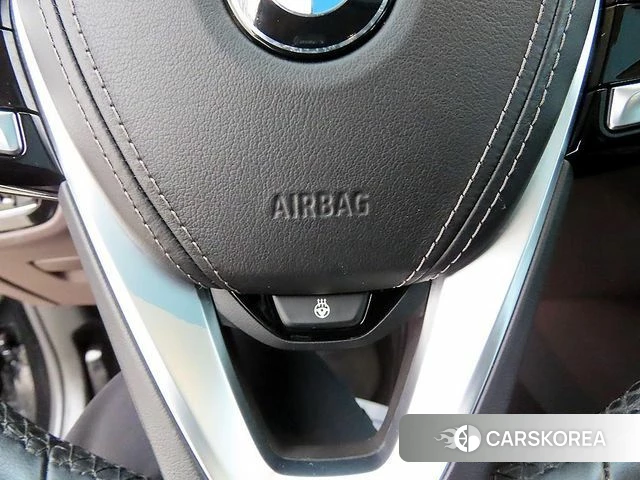 BMW 5 Series (G30) 2019 Черный из Кореи, фото 4