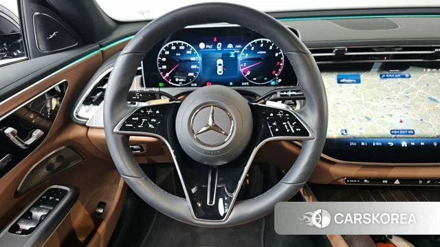 Mercedes-Benz E-Class W214 2024 Синий из Кореи, фото 4