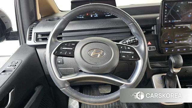 Hyundai Staria 2022 Черный из Кореи, фото 4