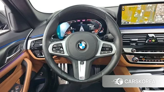 BMW 5 Series (G30) 2021 Черный из Кореи, фото 4