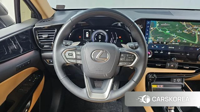 Lexus NX350h Second generation 2025 Черный из Кореи, фото 4