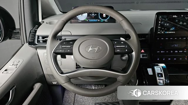 Hyundai Staria 2025 Черный из Кореи, фото 4