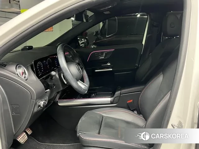 Mercedes-Benz GLA - Class H247 2024 Белый из Кореи, фото 4