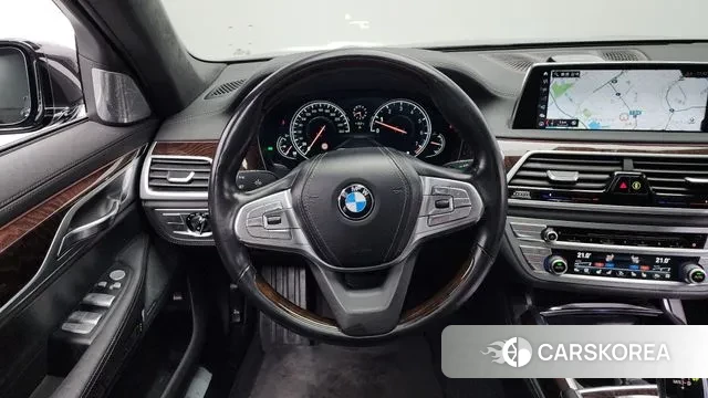BMW 7 Series (G11) 2018 Черный из Кореи, фото 4