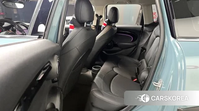 Mini Cooper S 2023 Небесно-голубой из Кореи, фото 4