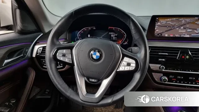 BMW 5 Series (G30) 2020 Белый из Кореи, фото 4