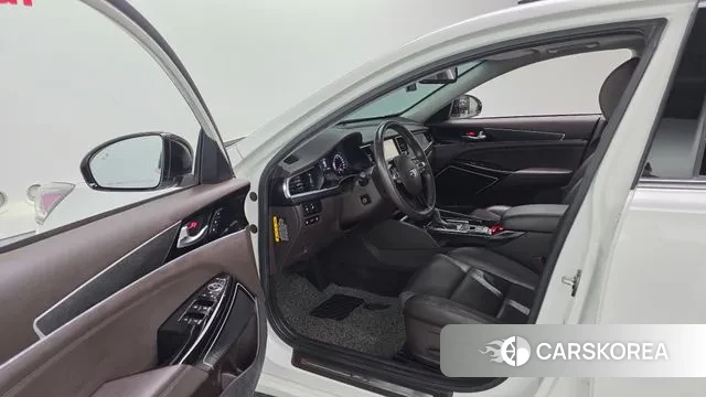 Kia Come New K7 2018 Белый из Кореи, фото 4