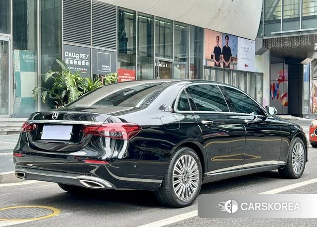 Mercedes-Benz E-class id 4222395 из Китая 4