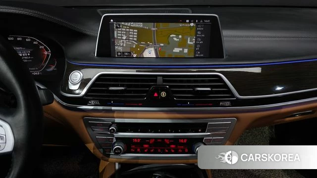 BMW 7 Series (G11) 2022 Серый из Кореи, фото 4