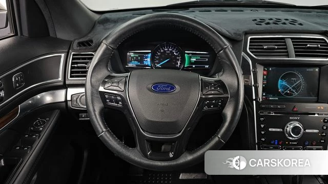 Ford Explorer 2018 Белый из Кореи, фото 4
