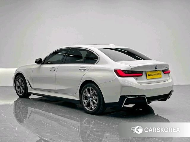 BMW i3 2023 Белый из Китая, фото 4