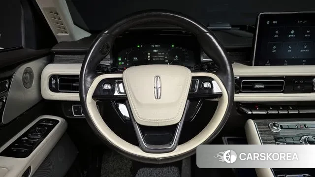 Lincoln Aviator 2nd generation 2021 Белый из Кореи, фото 4