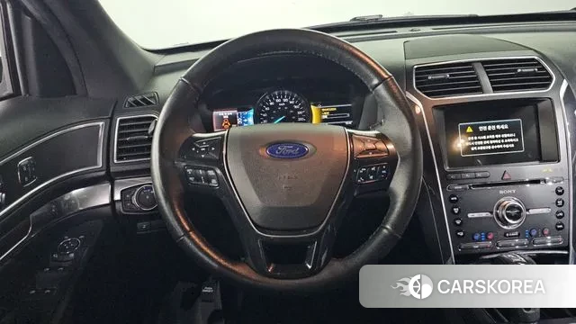 Ford Explorer 2018 Белый из Кореи, фото 4