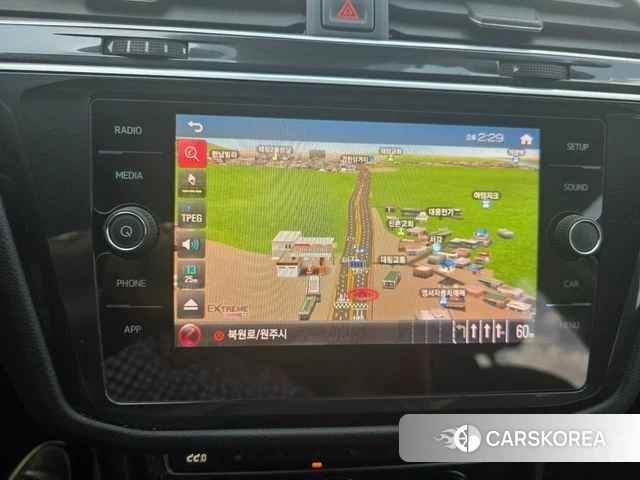 Volkswagen Tiguan second Generation 2018 Синий из Кореи, фото 4