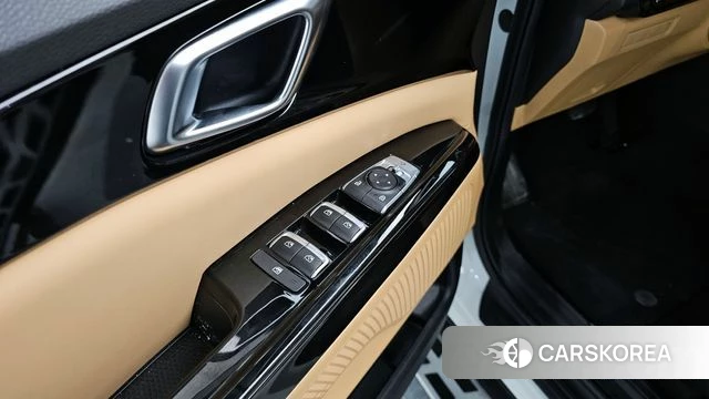 Kia Carnival 4th generation 2023 Белый из Кореи, фото 4