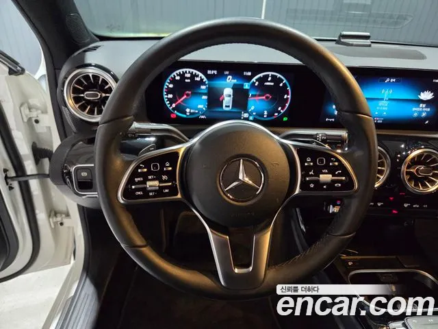 Mercedes-Benz A-Class W177 2022 Белый из Кореи, фото 4