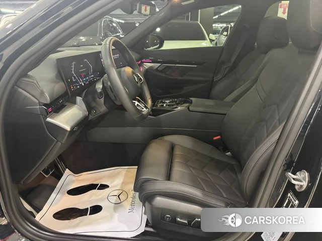 BMW 5 Series (G60) 2024 Синий из Кореи, фото 4