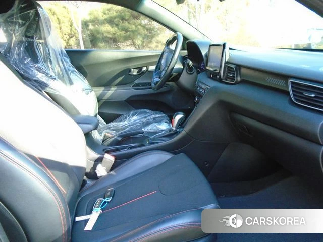 Hyundai Veloster (JS) 2018 Черный двухцветный из Кореи, фото 4