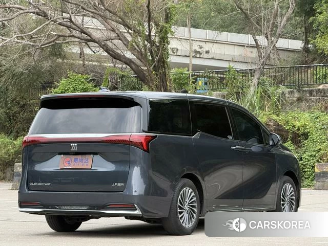 Buick century 2024 Темно-серый из Китая, фото 4