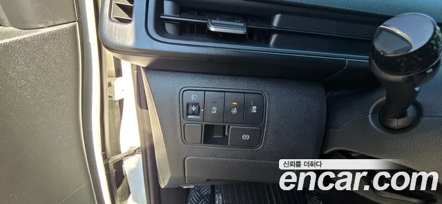 Hyundai Staria 2022 Белый из Кореи, фото 4