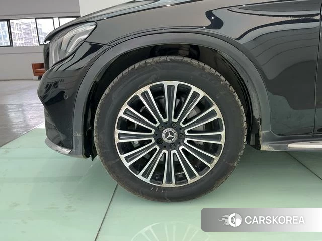 Mercedes-Benz GLC 2018 Черный из Китая, фото 4