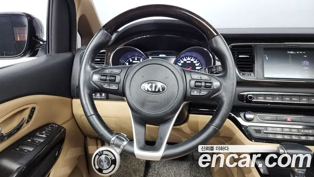 Kia The New Carnival id 2374978 из Кореи 4