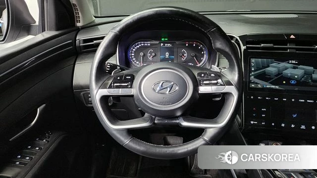 Hyundai Tucson (NX4) 2023 Серебристо-серый из Кореи, фото 4