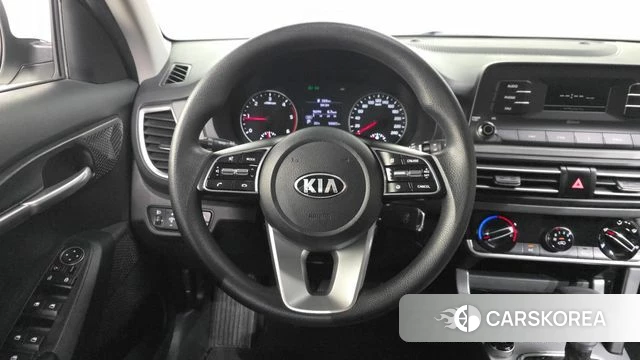 Kia Seltos 2021 Белый из Кореи, фото 4