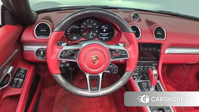 Porsche 718 Boxster 2024 Серебристо-серый из Кореи, фото 4