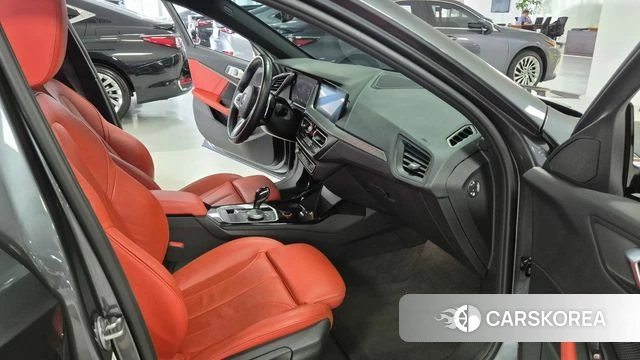 BMW 1 Series (F40) 2022 Серый из Кореи, фото 4