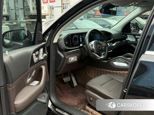 Mercedes-Benz GLS 2023 Черный из Китая, фото 4