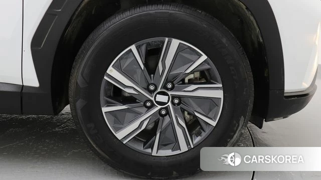 Hyundai Tucson Hybrid (NX4) 2023 Белый из Кореи, фото 4
