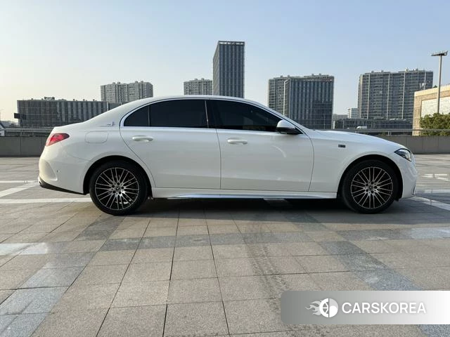Mercedes-Benz Class C id 3876041 из Китая 4