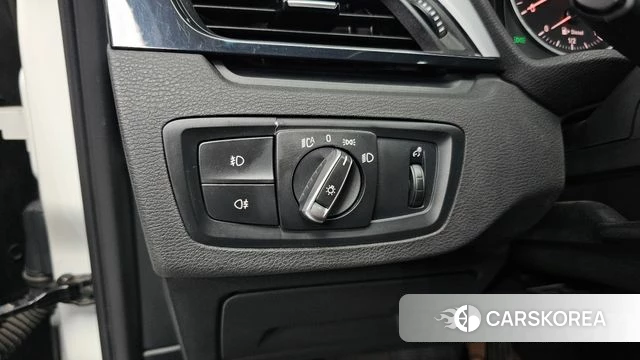 BMW X1 (F48) 2018 Белый из Кореи, фото 4