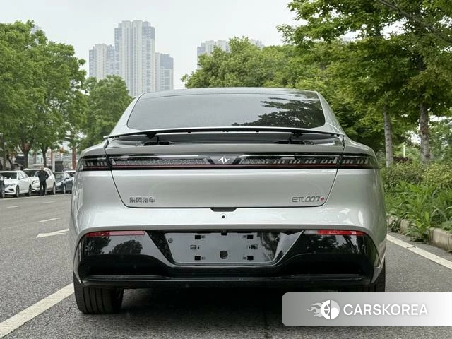 Dongfeng Yipai eπ007 2026 Серебристо-серый из Китая, фото 4